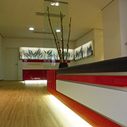 Zahnwelt reception area